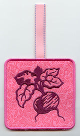 Towel Topper - Beets (In-the-Hoop)