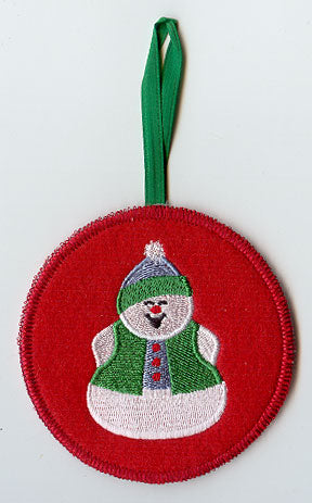 Snowman 3 Ornament (In-the-Hoop)