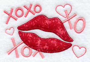 Kiss (Heirloom Applique)