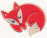 Sleepy Fox (Applique)