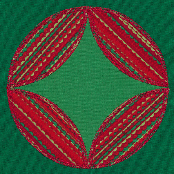 Cathedral Window Quilt Block (In-the-Hoop)