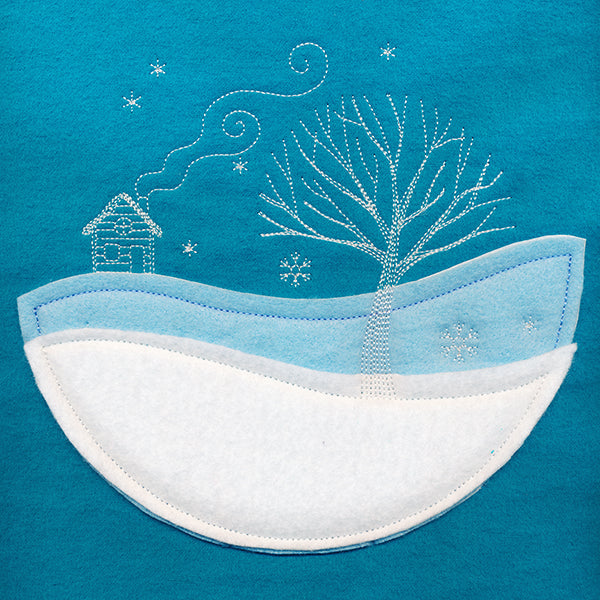 Wintertide Cabin Scene (Applique)