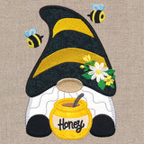 Buzzing Bee Gnome (Heirloom Applique)